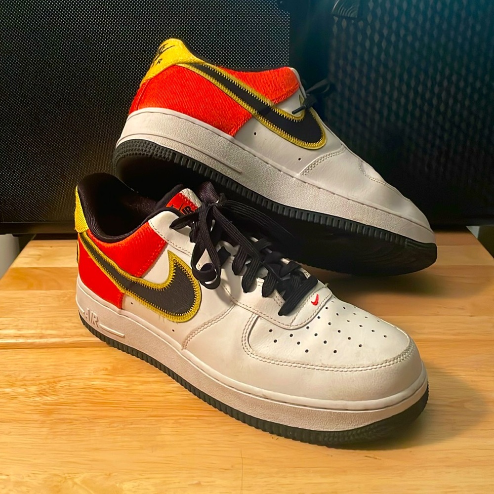 Nike Air Force 1 Size 9.5 Raygun